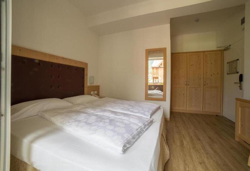 اتاق استاندارد, Alpen Hotel Eghel