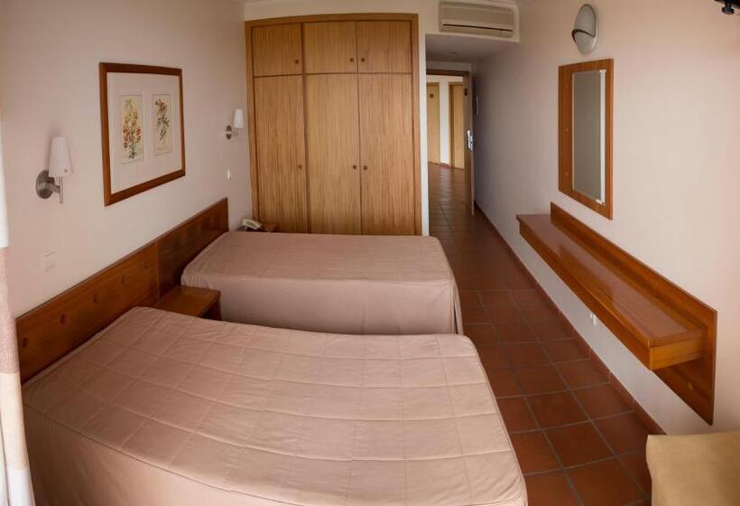 اتاق استاندارد یک نفره, Areia Dourada