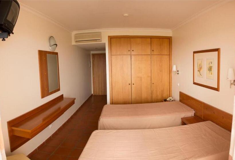 اتاق استاندارد یک نفره, Areia Dourada