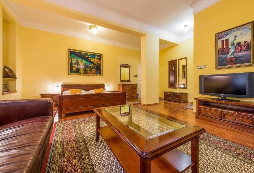 سوییت جونیور, Boutique Hotel Carpe Diem