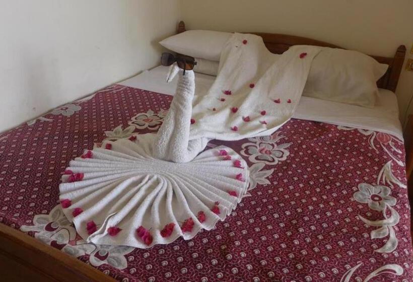 سوئیت خانواده 2 خوابه, El Mesala