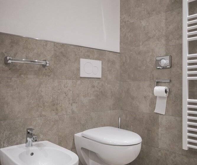 Suite Junior, Emma Historic