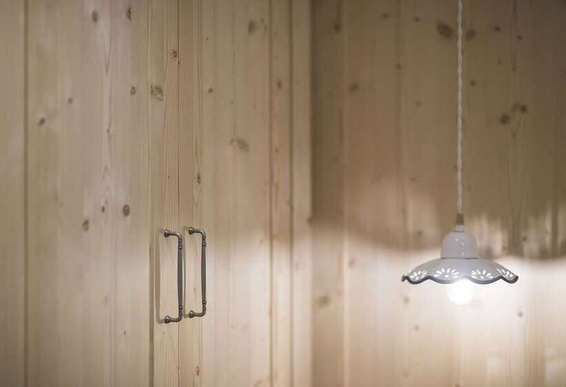 Suite Junior Affaccio Interno, Emma Historic