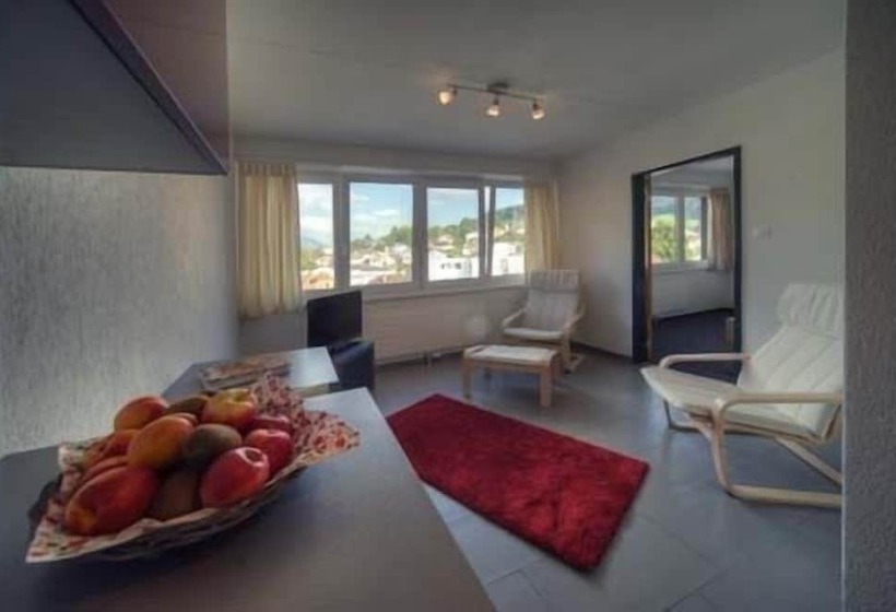 스위트, Hôtel Oasis