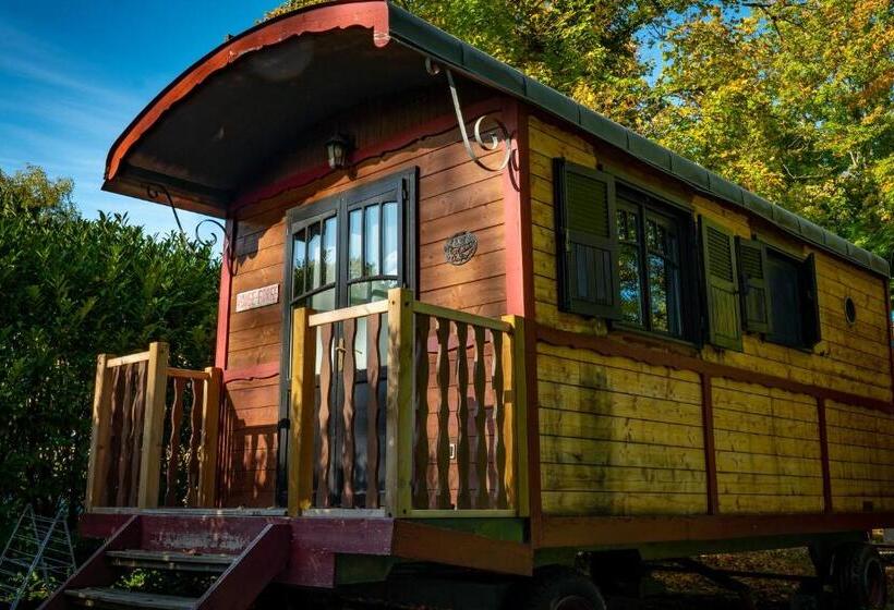 StandaardKamer, Le Village De La Champagne  Slowmoov