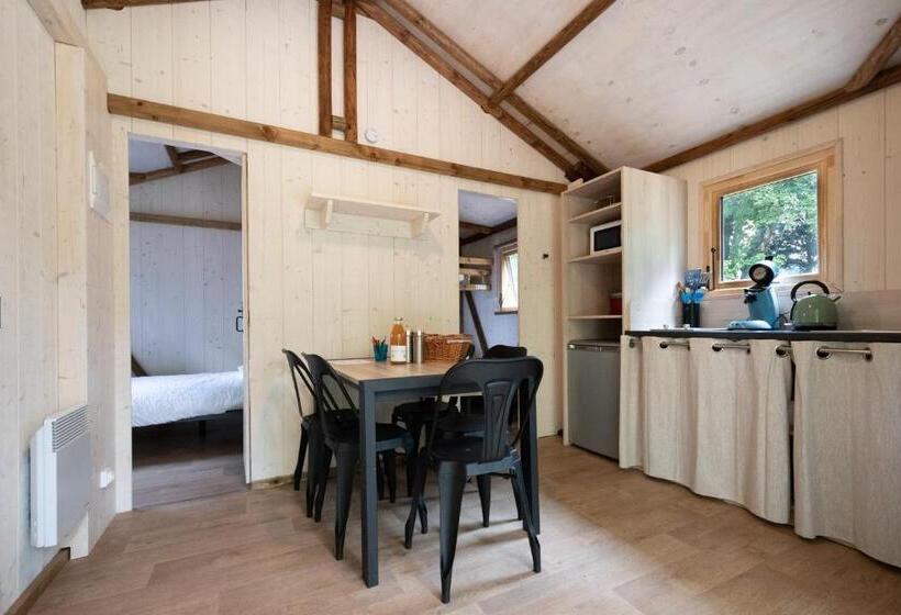 کابین, Le Village De La Champagne  Slowmoov