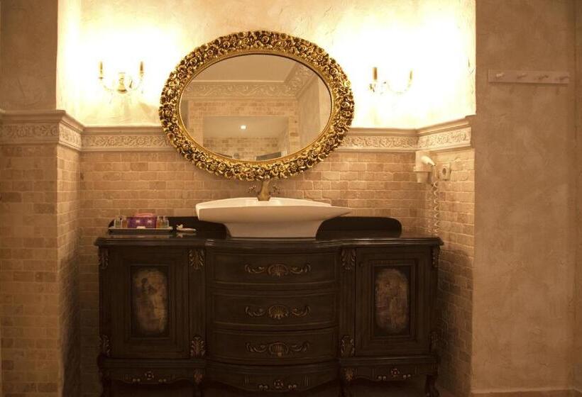 سوییت با چشم‌انداز دریا, Lukka Exclusive Hotel – Adult Only +12
