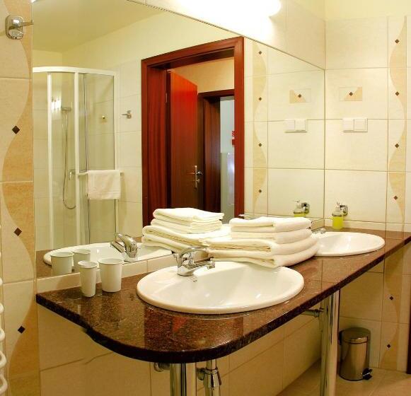 اتاق استاندارد یک نفره, Relaks Wellness & Spa