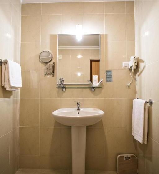 Standard Single Room, Santa Mafalda