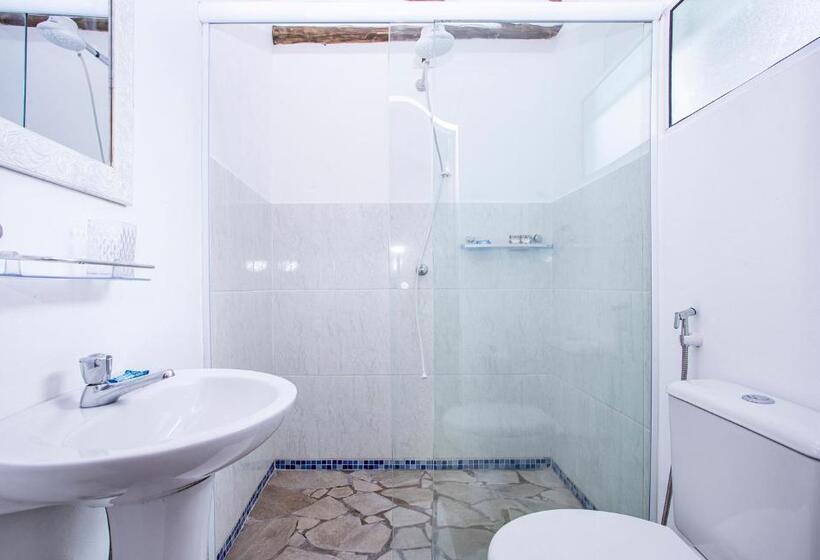 اتاق استاندارد سه نفره, Pousada Recanto Da Villa