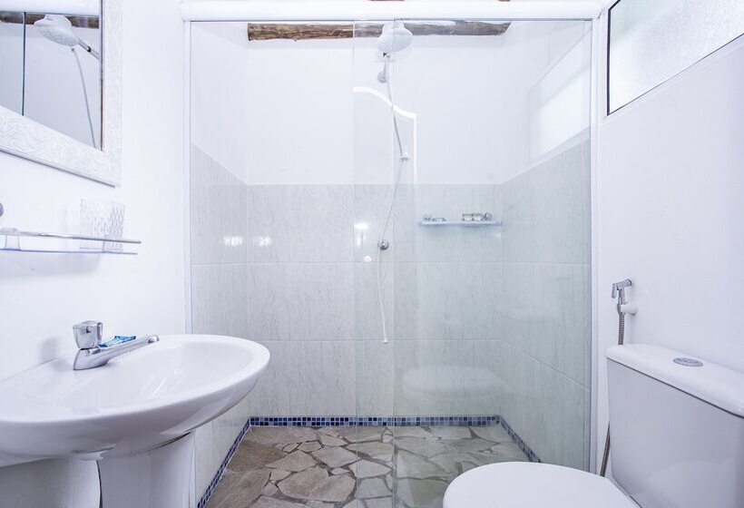 اتاق استاندارد سه نفره, Pousada Recanto Da Villa