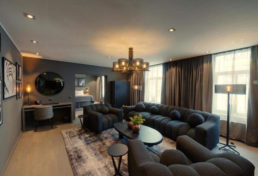 스위트, The Lamp Hotel & Spa