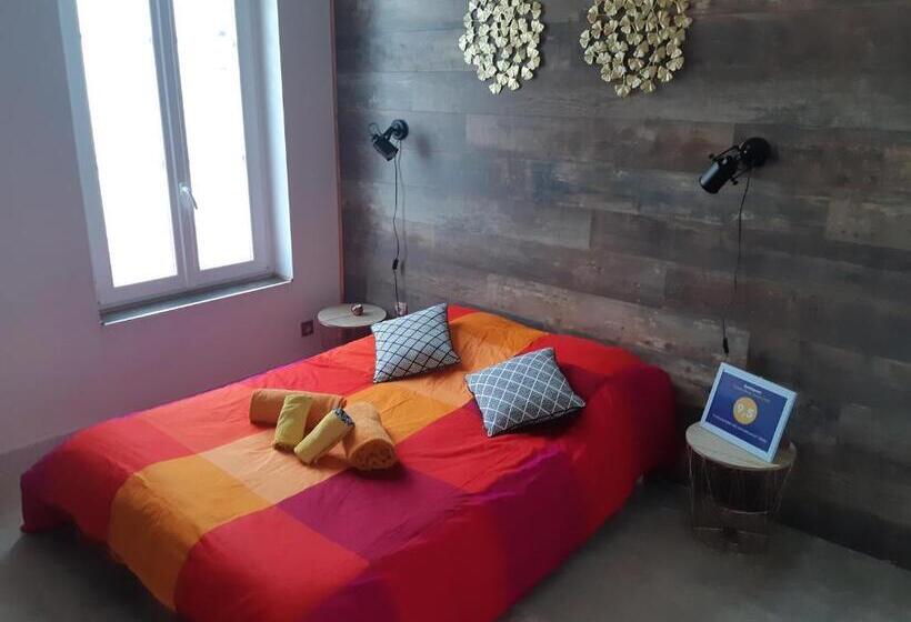 اتاق استاندارد, Bed And Breakfast P&p Nîmes Centre