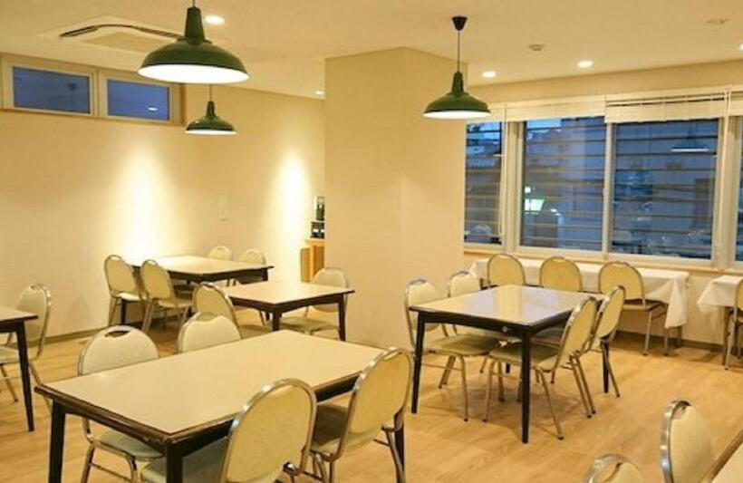 استودیوی استاندارد, 2 51 Miyamaecho   Hotel / Vacation Stay 8630