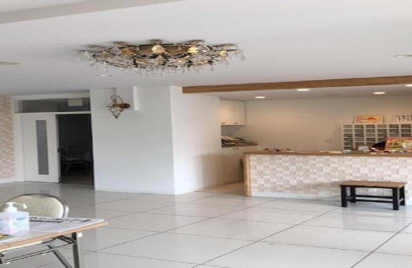 استودیوی استاندارد, 2 51 Miyamaecho   Hotel / Vacation Stay 8661