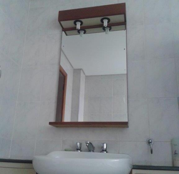 استودیوی استاندارد, Flat   Palladium Apart Service
