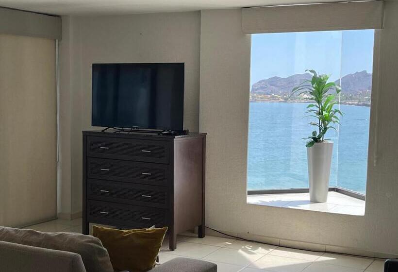 آپارتمان 1 خوابه با چشم‌انداز دریا, Condominios San Carlos
