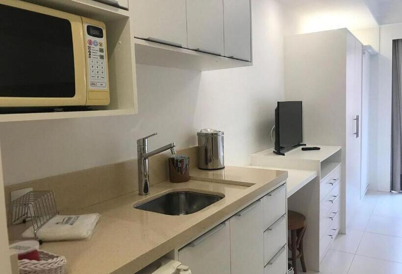 استودیوی استاندارد با چشم‌انداز دریا, Jurerê Beach Village é Destino Floripa