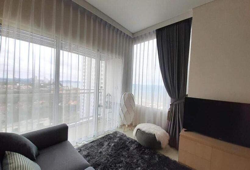 اتاق لوکس با چشم‌انداز دریا, Veranda Residence Pattaya By Sea