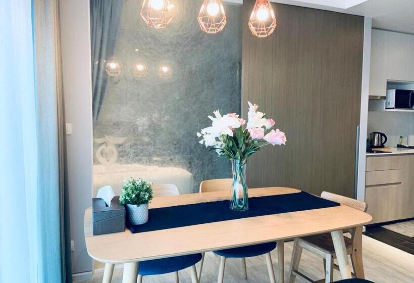 اتاق خانوادگی با چشم‌انداز دریا, Veranda Residence Pattaya By Sea