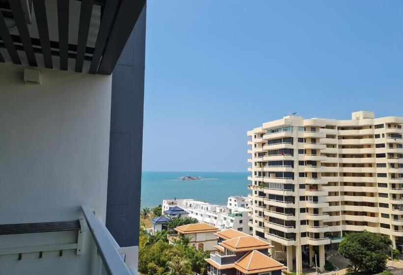 اتاق خانوادگی, Veranda Residence Pattaya By Sea