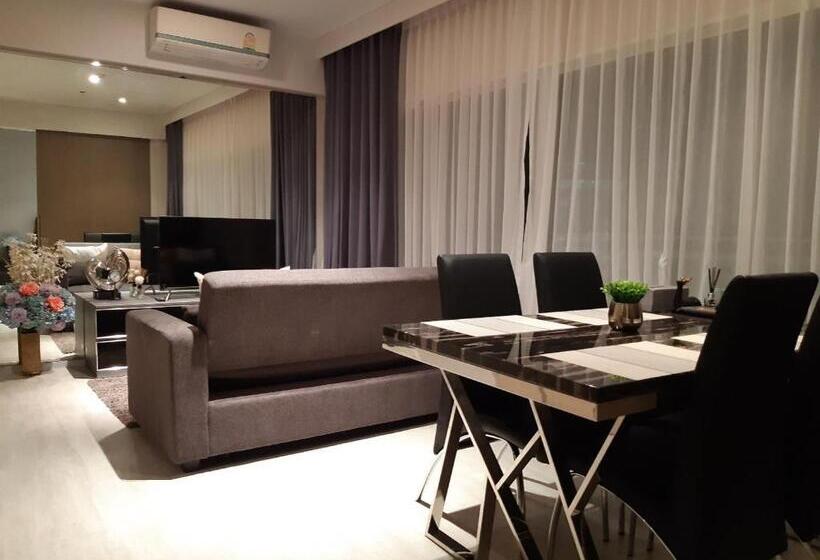 اتاق خانوادگی, Veranda Residence Pattaya By Sea