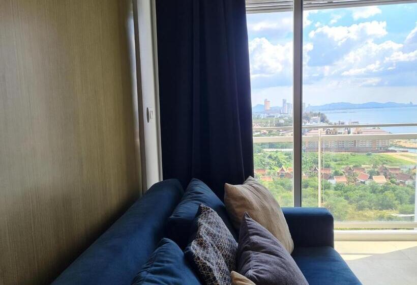 اتاق سه نفره دلوکس با چشم‌انداز دریا, Veranda Residence Pattaya By Sea