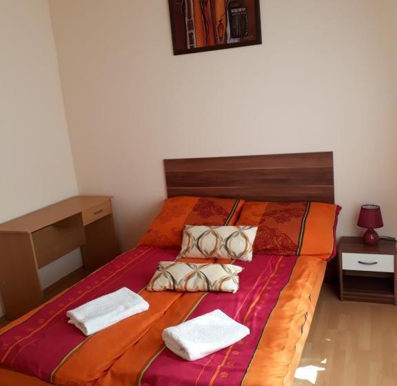 آپارتمان 4 خوابه, Piac Utcai Apartman