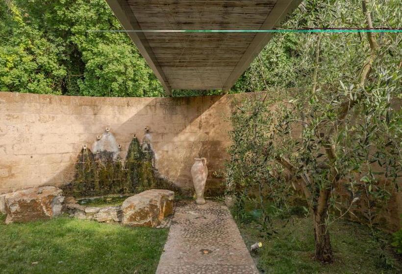 سوئیت با وان آب گرم, Agriturismo Valle Del Marta
