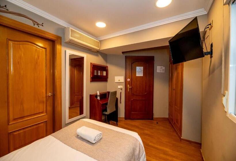 اتاق استاندارد یک نفره, Monasterio Granada  Adults Only