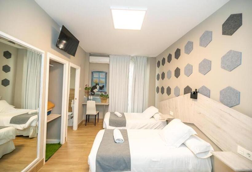 اتاق استاندارد سه نفره, Monasterio Granada  Adults Only