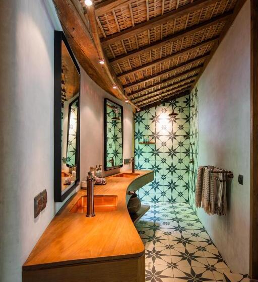 سوییت, The Asa Maia   Adults Only Resort