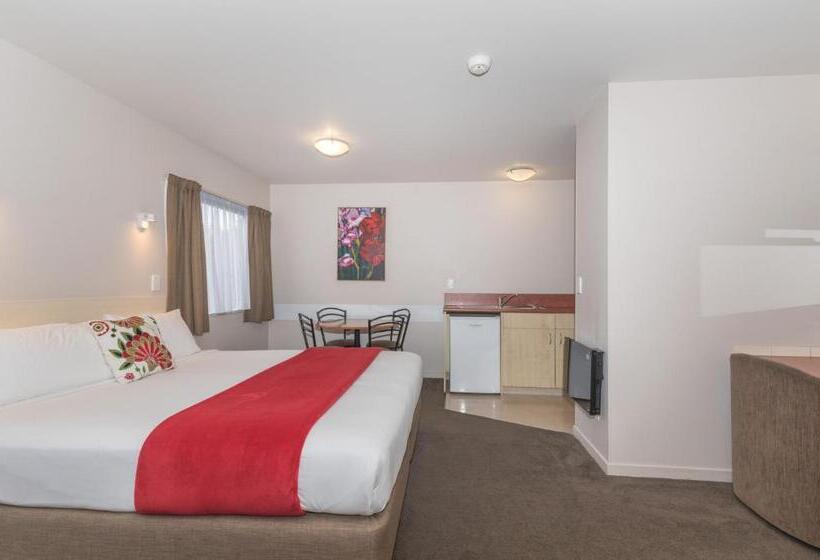 1 Bedroom Family Apartment, Bella Vista Motel Oamaru