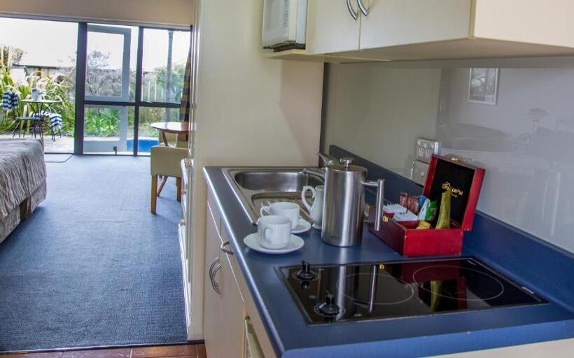 استودیو استاندارد با تخت کینگ, Baycrest Thermal Lodge