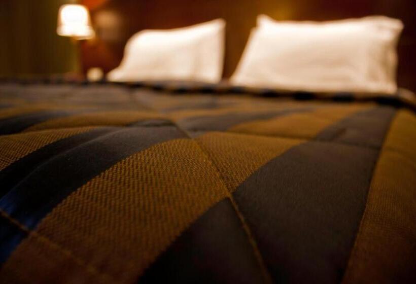 سوییت جونیور با چشم‌انداز شهر, Bel Azur Hotel   Resort