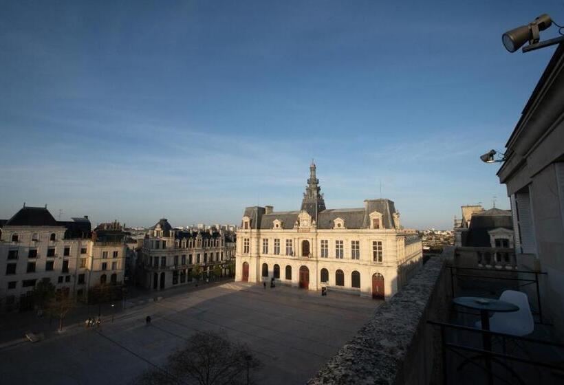 Chambre Supérieure avec Balcon, Central