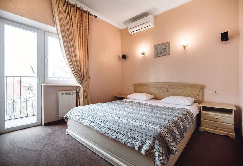 Junior Suite, Ekaterina Ii