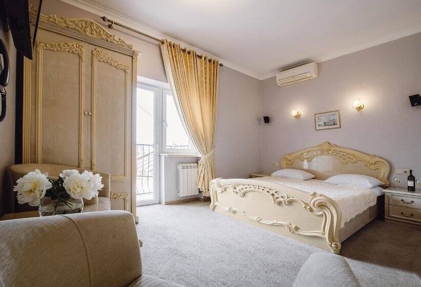 Junior Suite, Ekaterina Ii