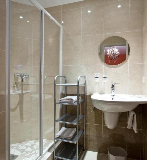 Classic Room Queen Bed, Hôtel Du Nord, Sure Hotel Collection By Best Western