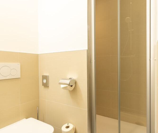 اتاق اکونومی, Mk Hotel Frankfurt