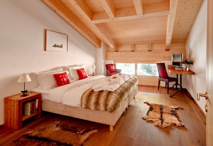 1 Bedroom Penthouse Apartment, Mountain Exposure Luxury Chalets & Penthouses & Apartments