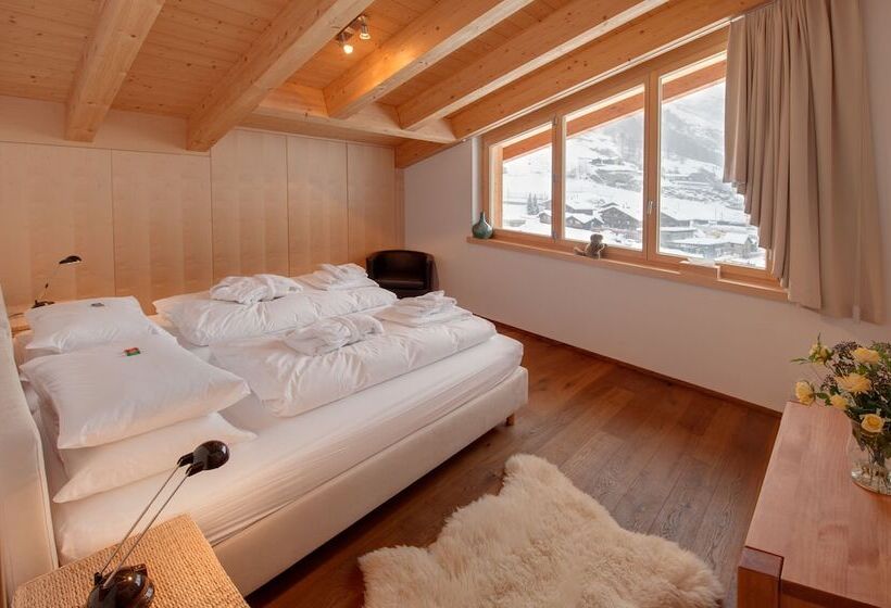 1 Bedroom Penthouse Apartment, Mountain Exposure Luxury Chalets & Penthouses & Apartments