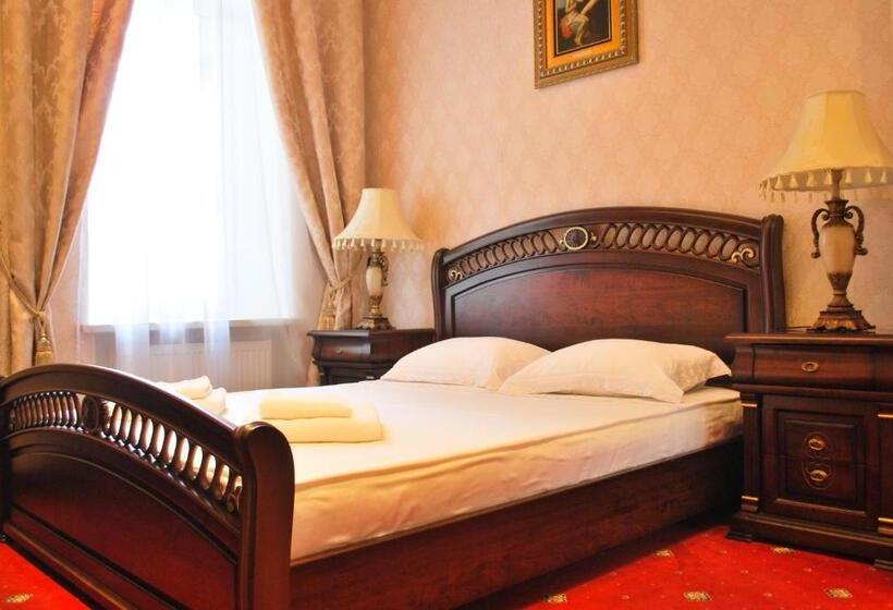 اتاق اکونومی, Oreanda
