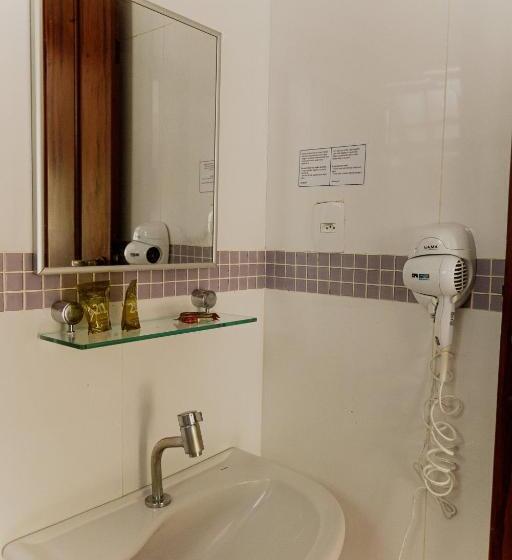 اتاق استاندارد چهار تخته, Pousada Cauca