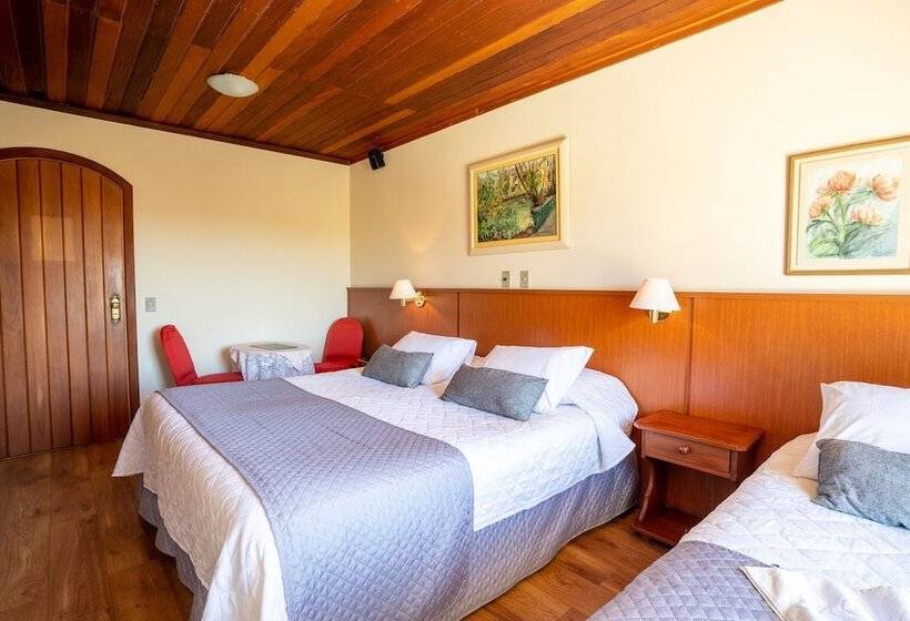 Standard Triple Room with Balcony, Pousada Recanto Almeida