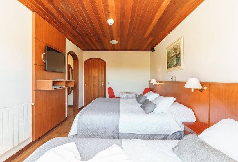 Standard Triple Room with Balcony, Pousada Recanto Almeida