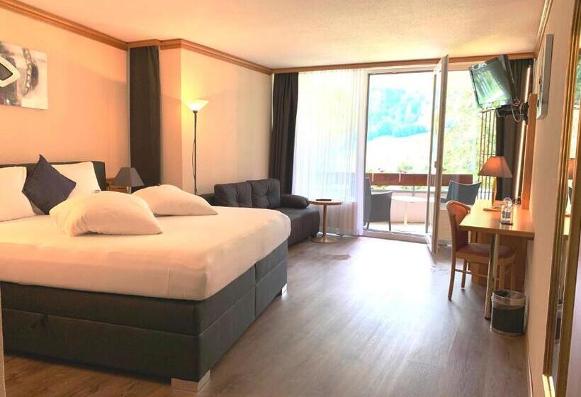 3-Bett-Standardzimmer, Quellenhof Leukerbad