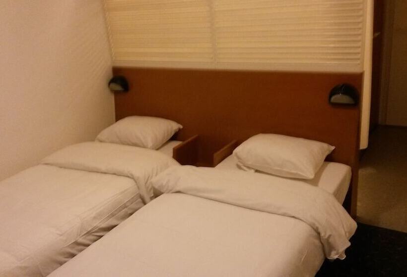 اتاق استاندارد, Quick Palace Vannes