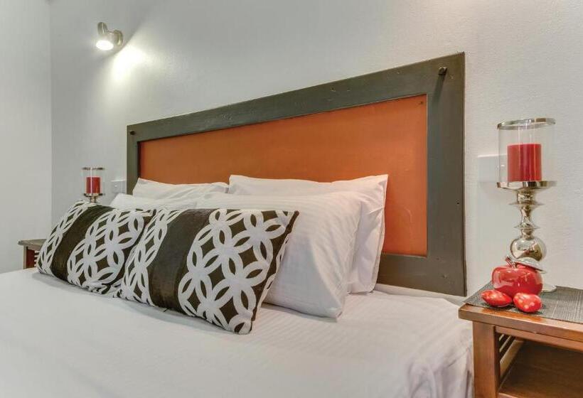 سوئیت 2 خوابه, Rockhampton Riverside Central Hotel Official