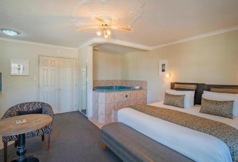 سوییت با استخر, Silver Fern Rotorua Suites & Spa